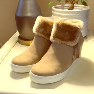 NWT Booties
